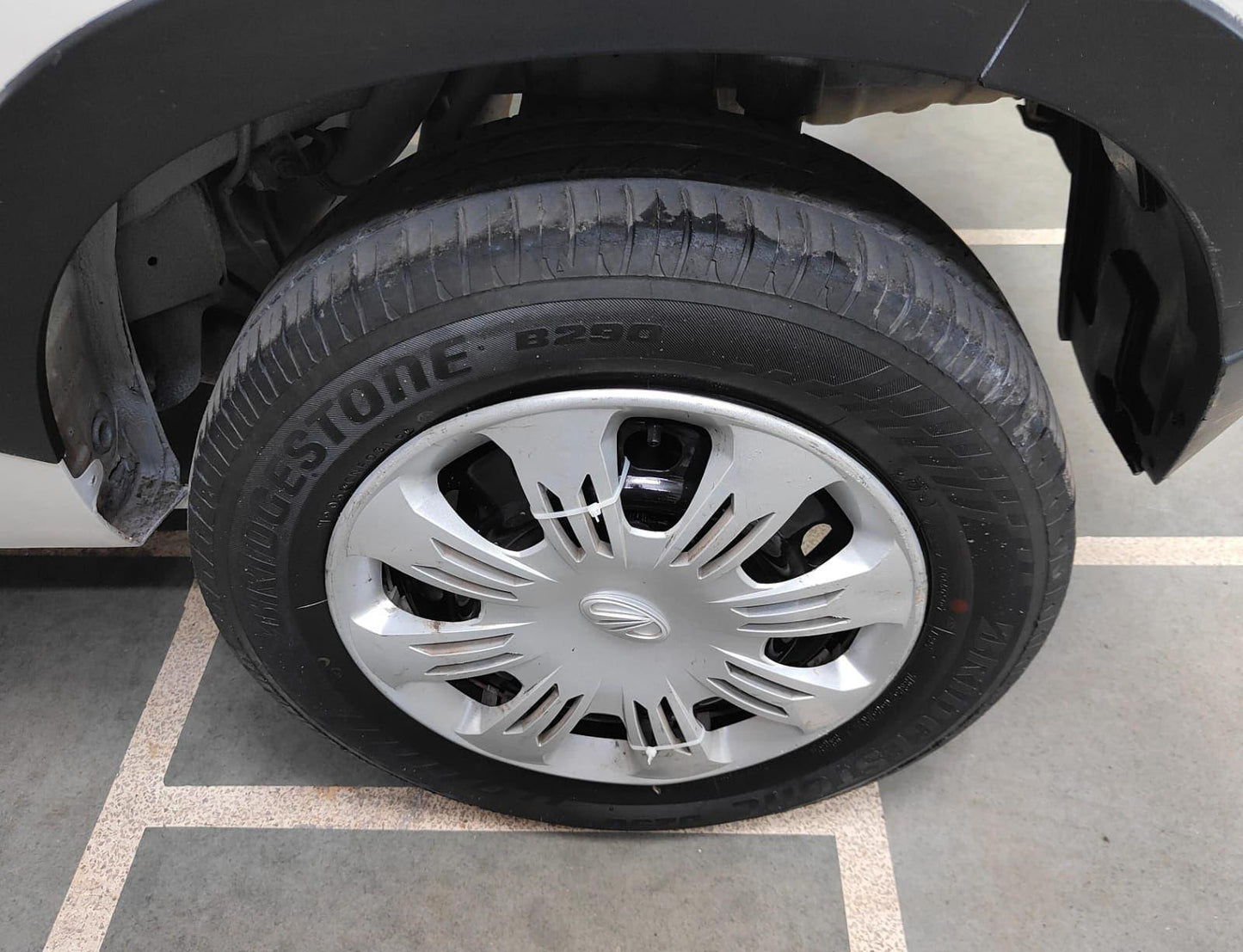 MAHINDRA KUV 100 K4 DIESEL (2016)