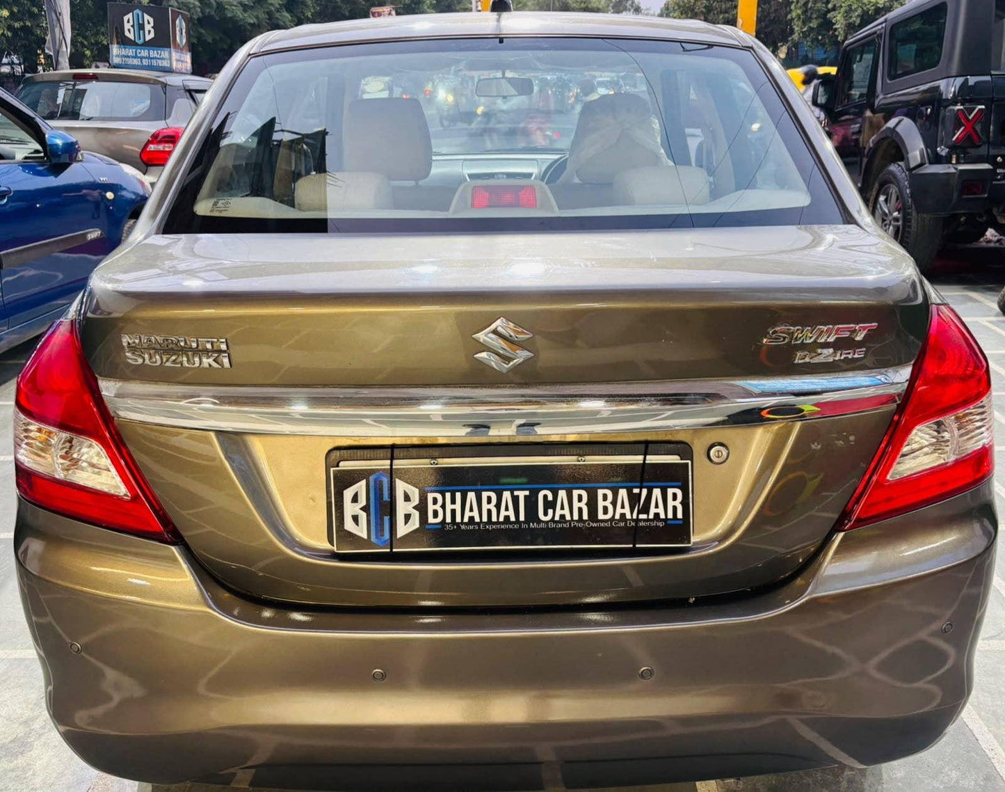 18,000 KMS MARUTI DZIRE VXI PETROL (2017)