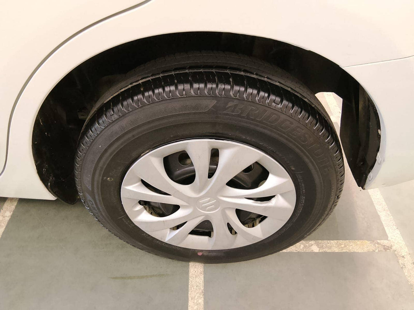 17,000 KMS MARUTI SWIFT DZIRE VXI PETROL (2018)
