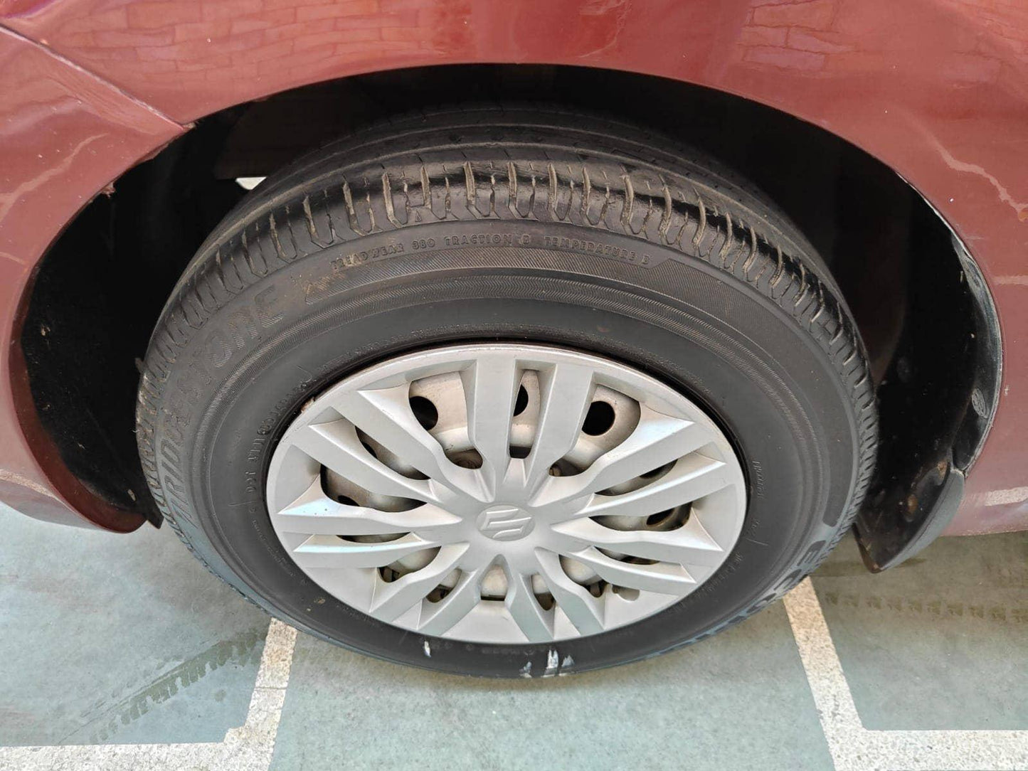 17,000 KMS MARUTI DZIRE LXI PETROL (2019)