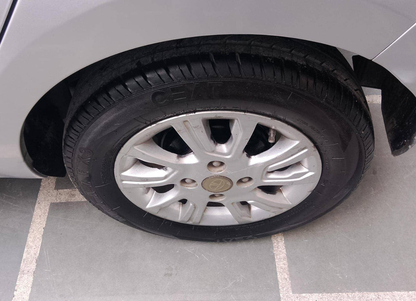 28,000 KMS TATA TIAGO XZA 1.2 PETROL (2017)