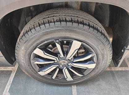 11,000 KMS MORRIS GARAGES HECTOR SHARP HYBRID MT 1.5 PETROL (2020)