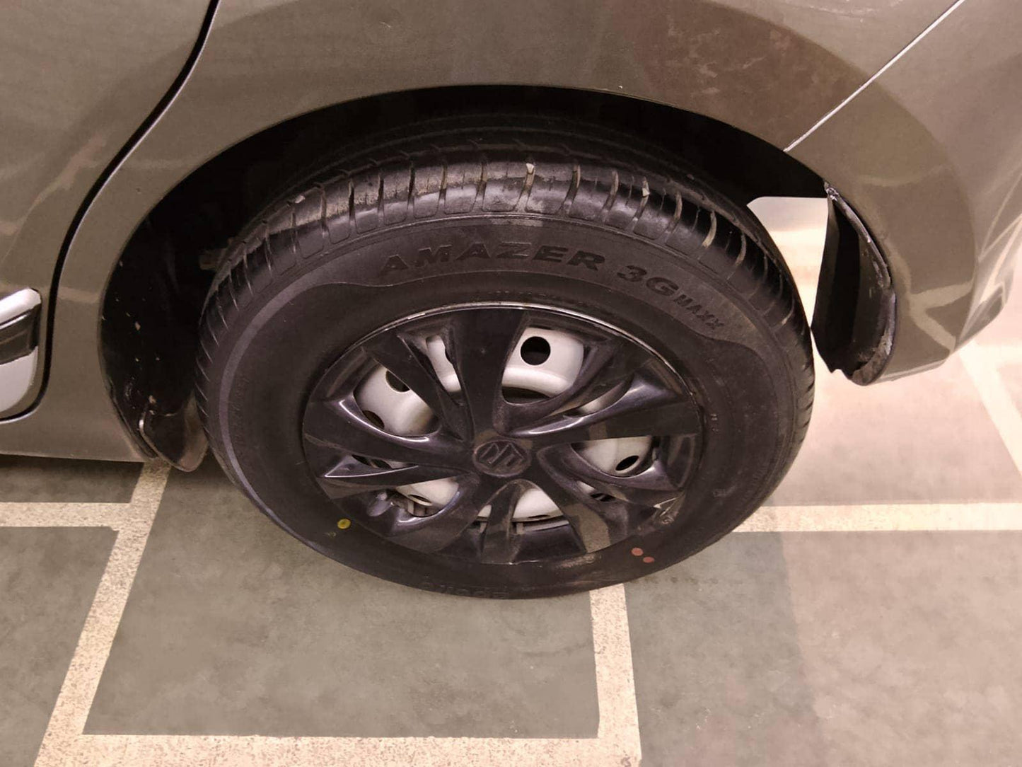 19,000 KMS MARUTI SWIFT LXI PETROL (2019)