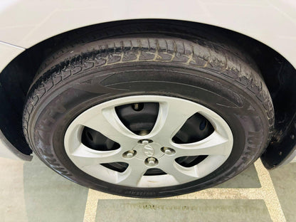 29,000 KMS HYUNDAI VERNA 1.4 EX MT PETROL (2014)