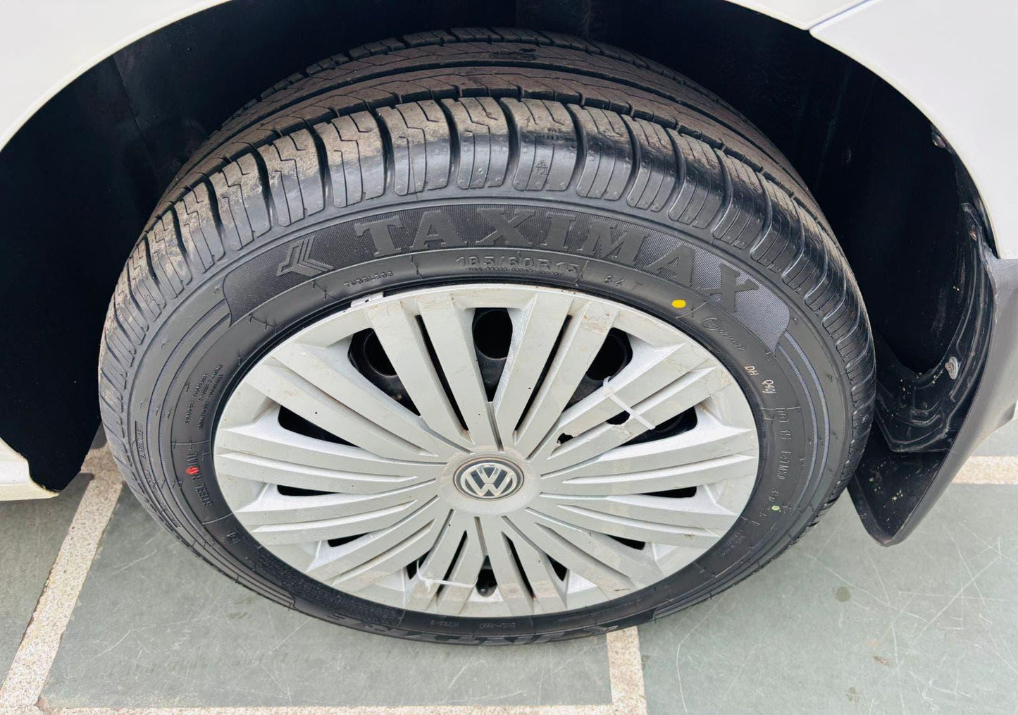 VOLKSWAGEN AMEO COMFORTLINE 1.0 PETROL (2019)