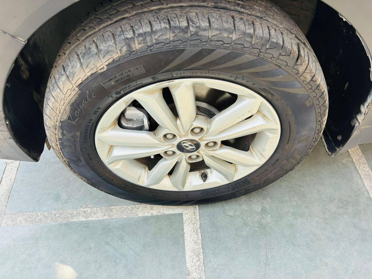 HYUNDAI CRETA SX+ 1.6 MT PETROL (2015)