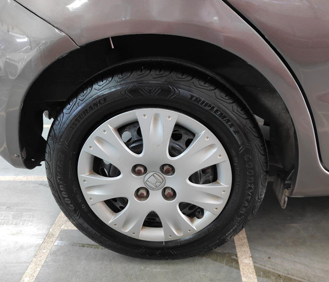 HONDA BRIO S (O) PETROL (2012)