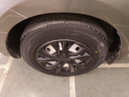 19,000 KMS MARUTI SWIFT LXI PETROL (2019)