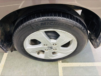 26,000 KMS HONDA CITY 1.5 VX CVT AT PETROL (2014)