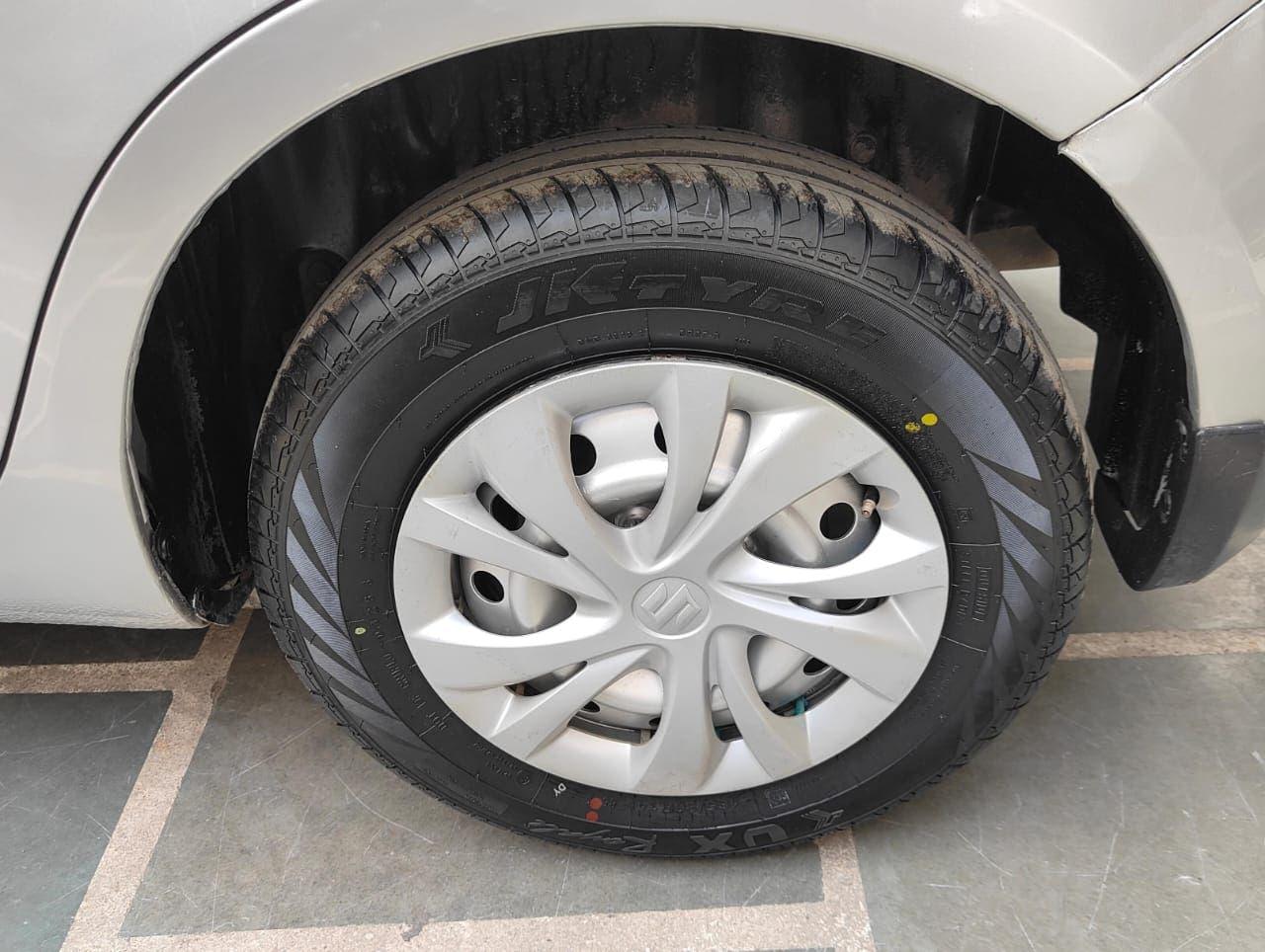 MARUTI DZIRE LDI DIESEL (2016)