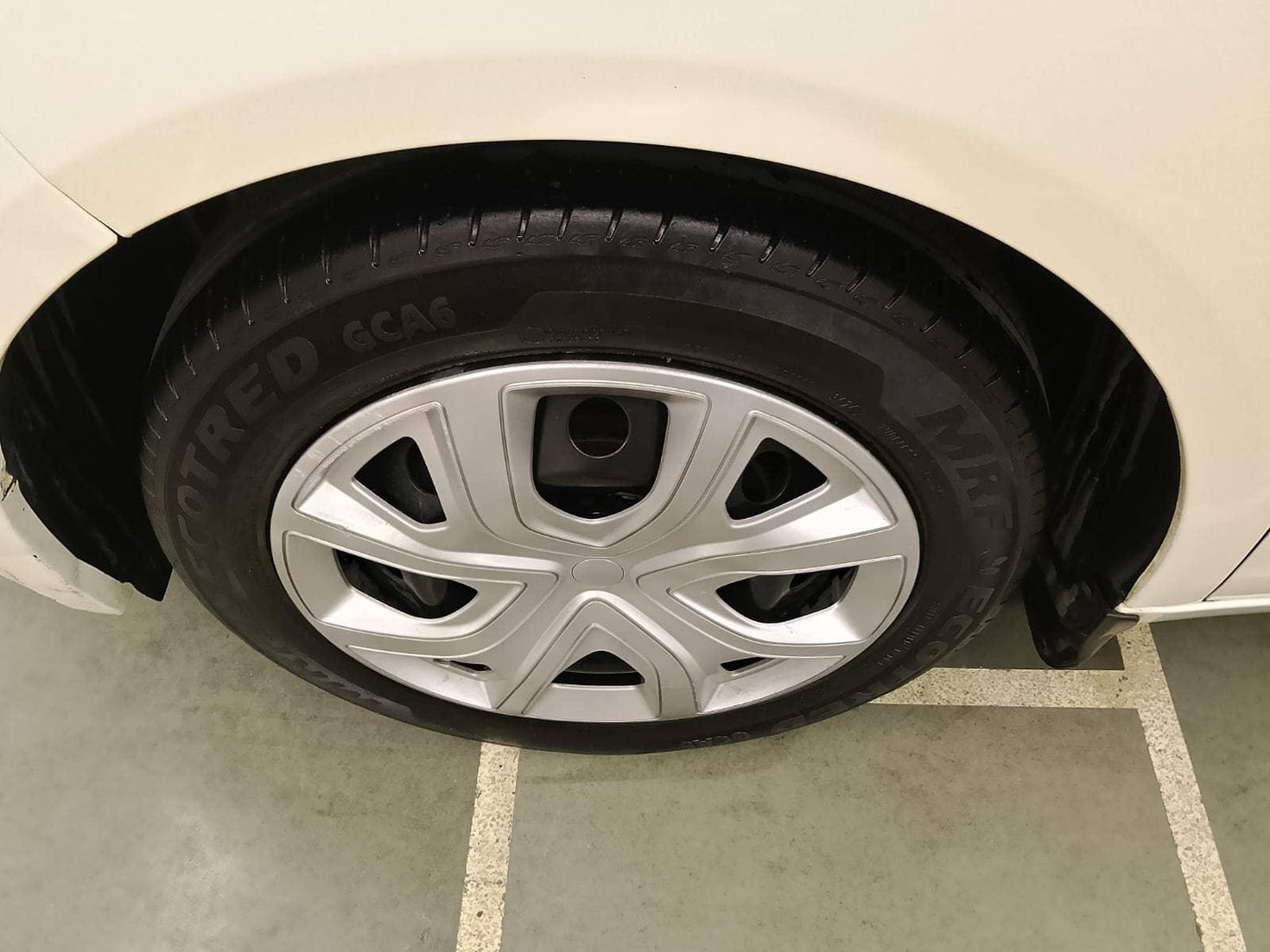 44,000 KMS TATA ALTROZ 1.2 XM+ S CNG (2024)
