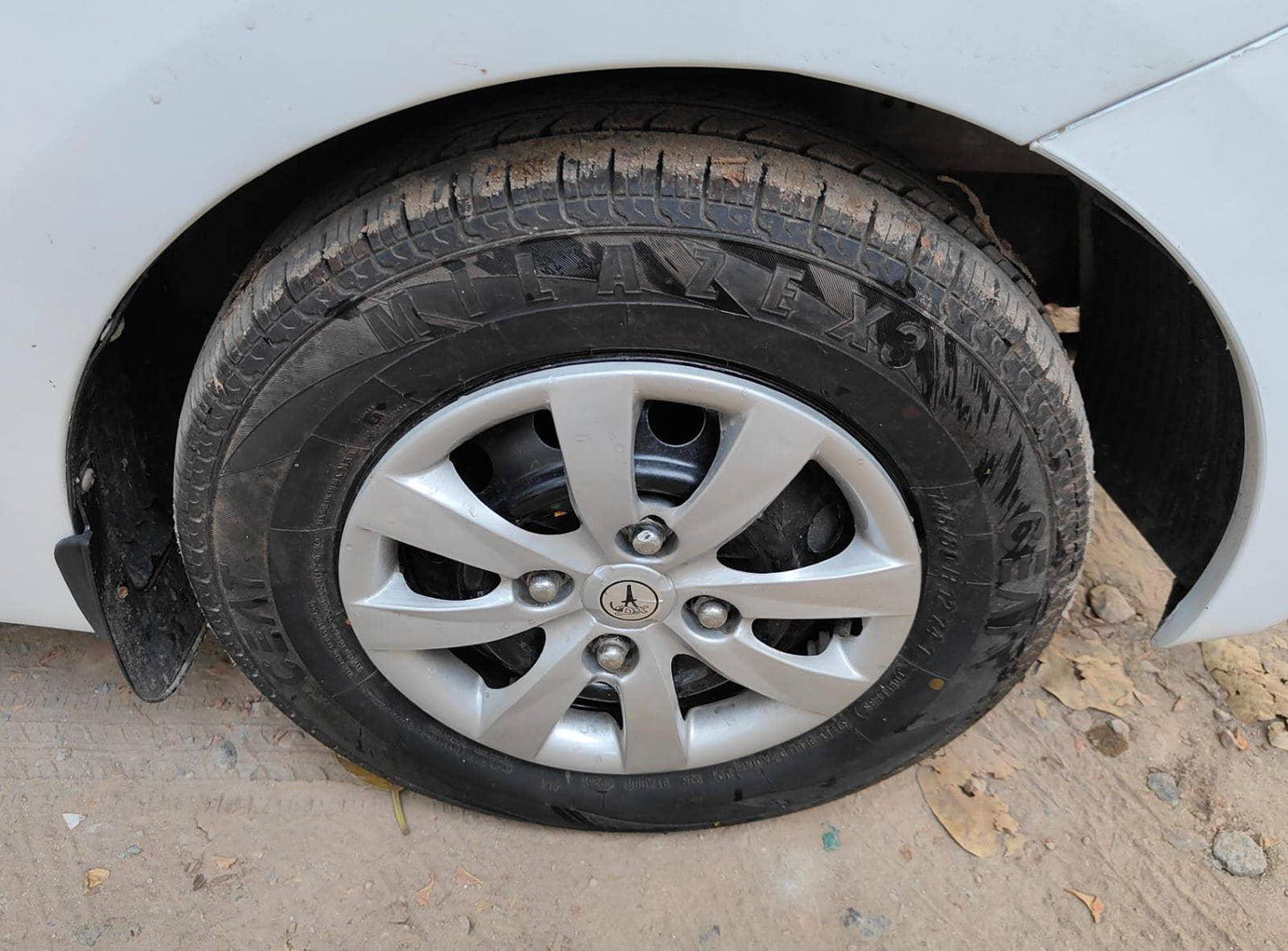 HYUNDAI EON D-LITE+ S PETROL (2015)
