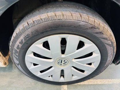 37,000 KMS VOLKSWAGEN POLO 1.2 MPI COMFOTLINE MT PETROL (2016)