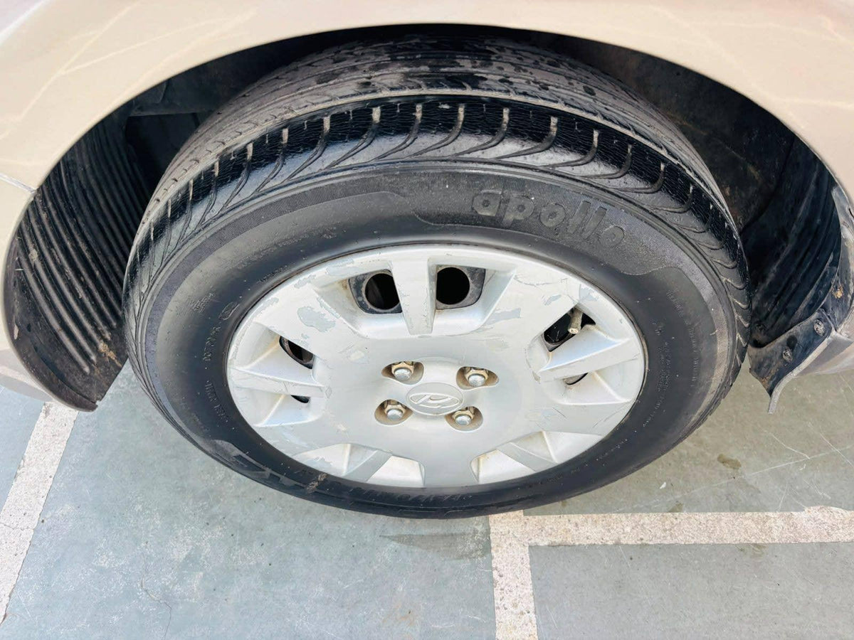35,000 KMS HYUNDAI I20 MAGNA (O) 1.2 PETROL (2012)