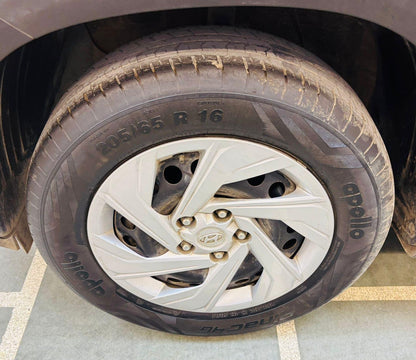 40,000 KMS HYUNDAI CRETA 1.5 MPI MT E PETROL (2022)