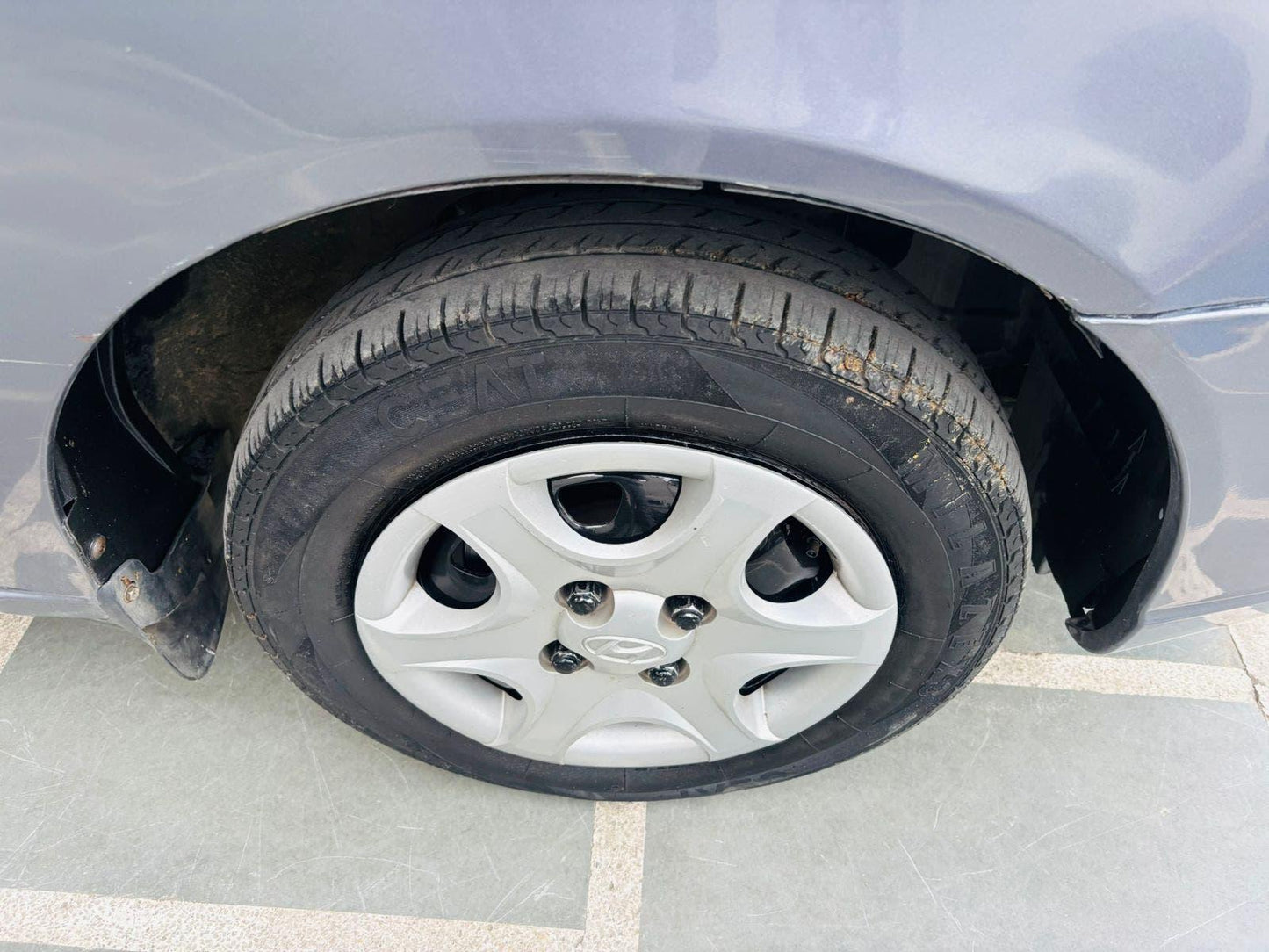 30,000 KMS HYUNDAI ACCENT EXECUTIVE PETROL (2011)