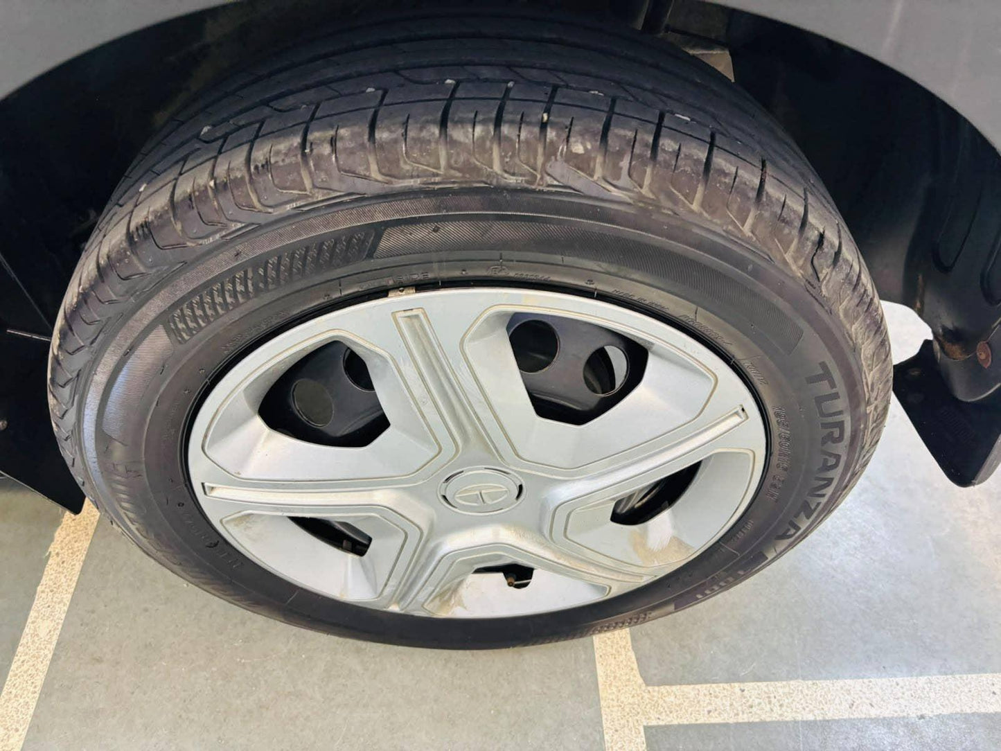 23,000 KMS TATA NEXON 1.2 XM S RTN CNG (2023)