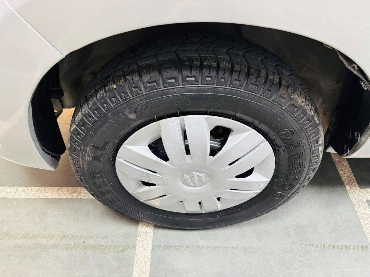 13,000 KMS MARUTI ALTO 800 VXI PETROL (2016)