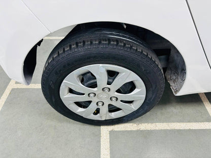 HYUNDAI EON MAGNA PETROL (2015)