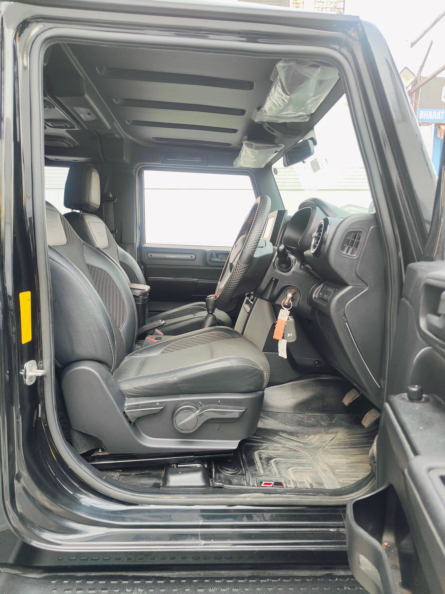 38,000 KMS MAHINDRA THAR LX D 2WD DIESEL (2024)