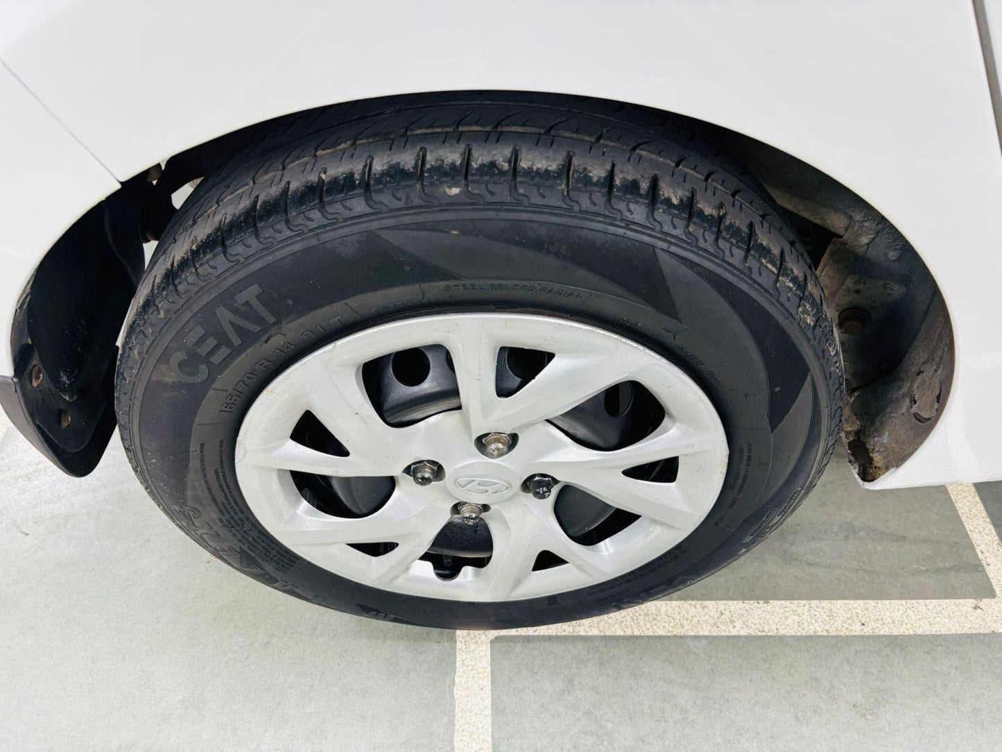 HYUNDAI GRAND I10 SPORTZ (O) 1.2 PETROL (2017)