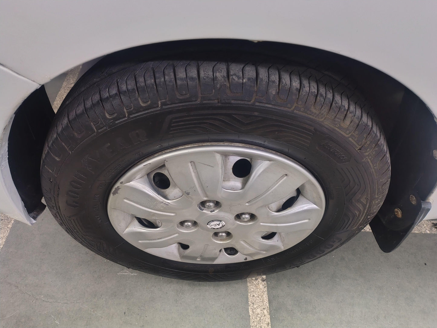 26,000 KMS HYUNDAI I10 MAGNA PETROL (2015)