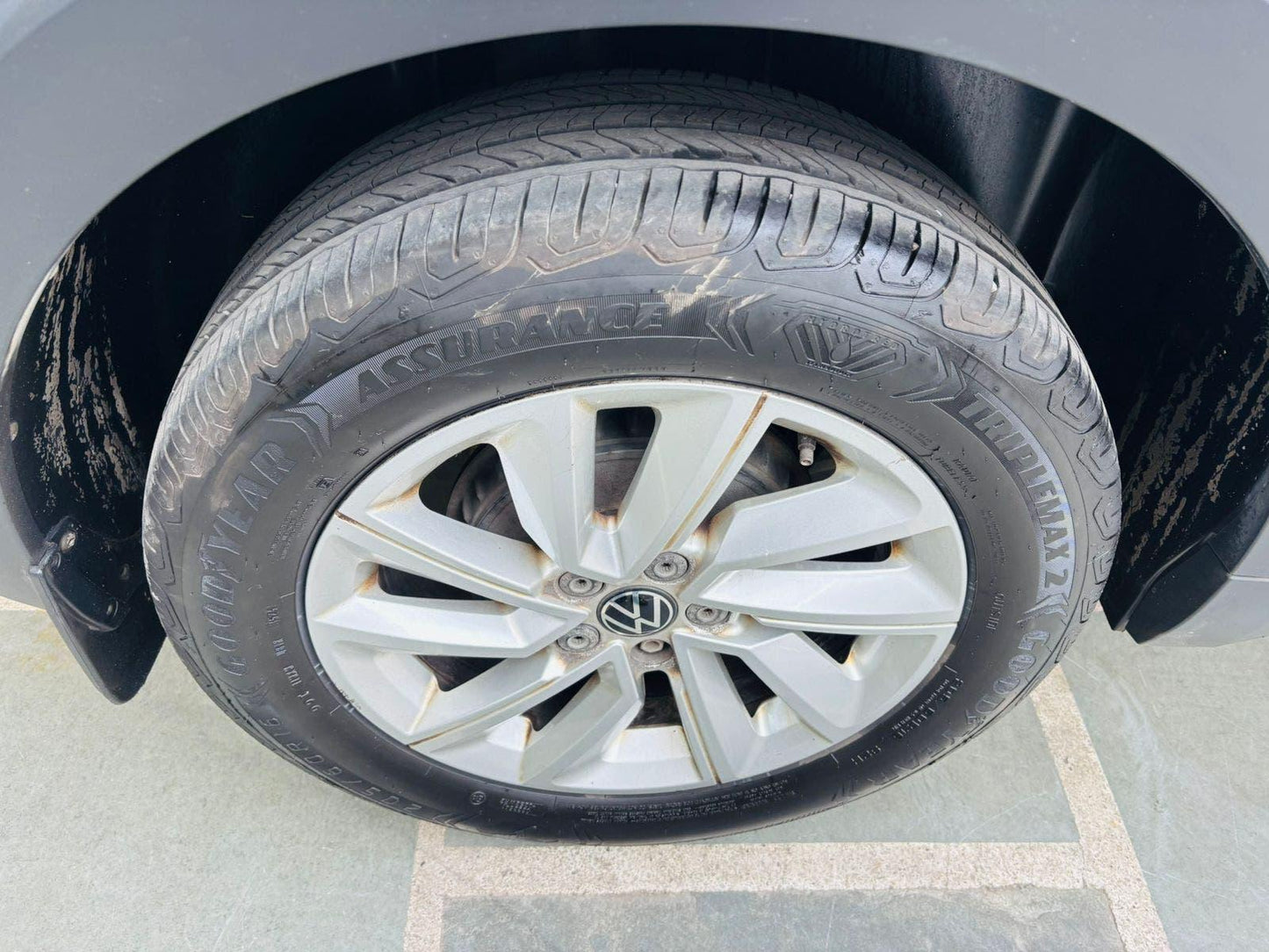 VOLKSWAGEN TAIGUN HIGHLINE 1.0 AT PETROL (2022)