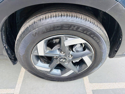 HYUNDAI VENUE 1.0 TURBO GDI MT SX SUNROOF (2019)