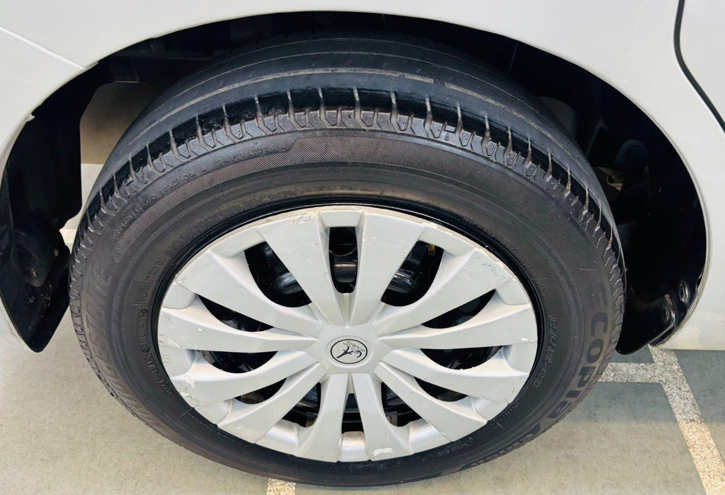 32,000 KMS MARUTI ERTIGA VXI AUTOMATIC PETROL (2019)