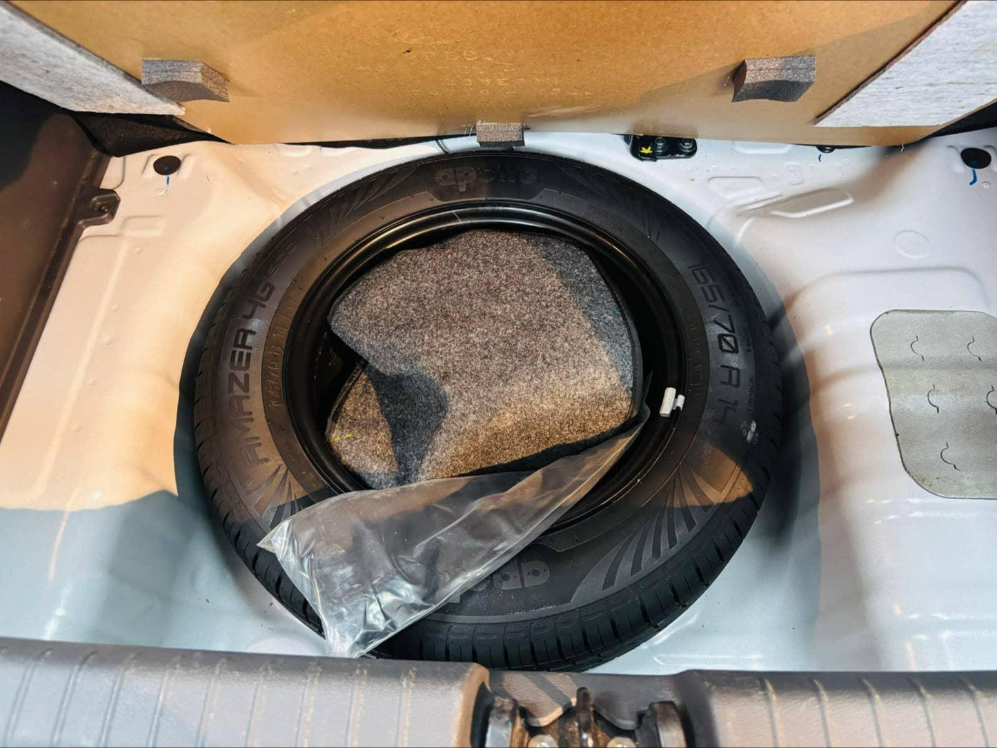 14,000 KMS HYUNDAI GRAND I10 NIOS 1.2 SPORTZ MT KAPPA PETROL (2025)