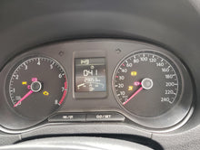 Load image into Gallery viewer, VOLKSWAGEN POLO 1.0L HIGHLINE MT PETROL (2018)
