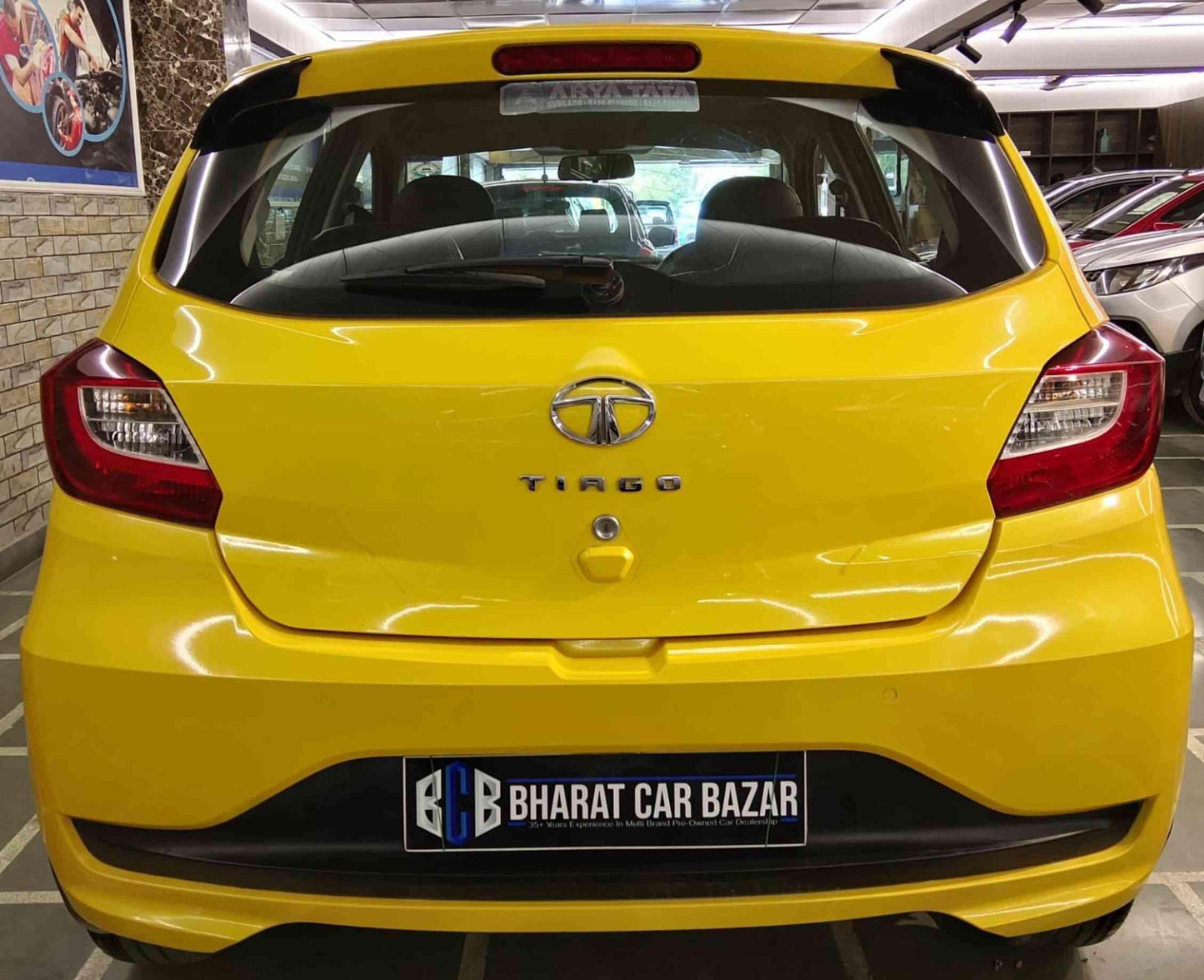 TATA TIAGO XZ 1.2 PETROL (2020)