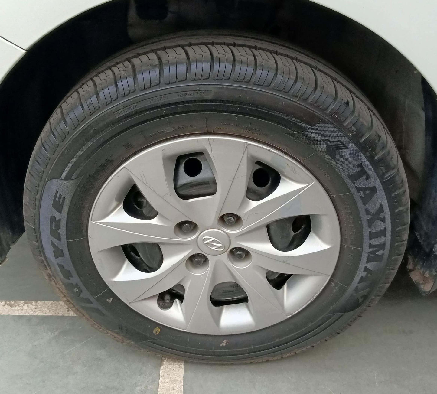 27,000 KMS HYUNDAI I20 MAGNA EXECUTIVE PETROL (2019)
