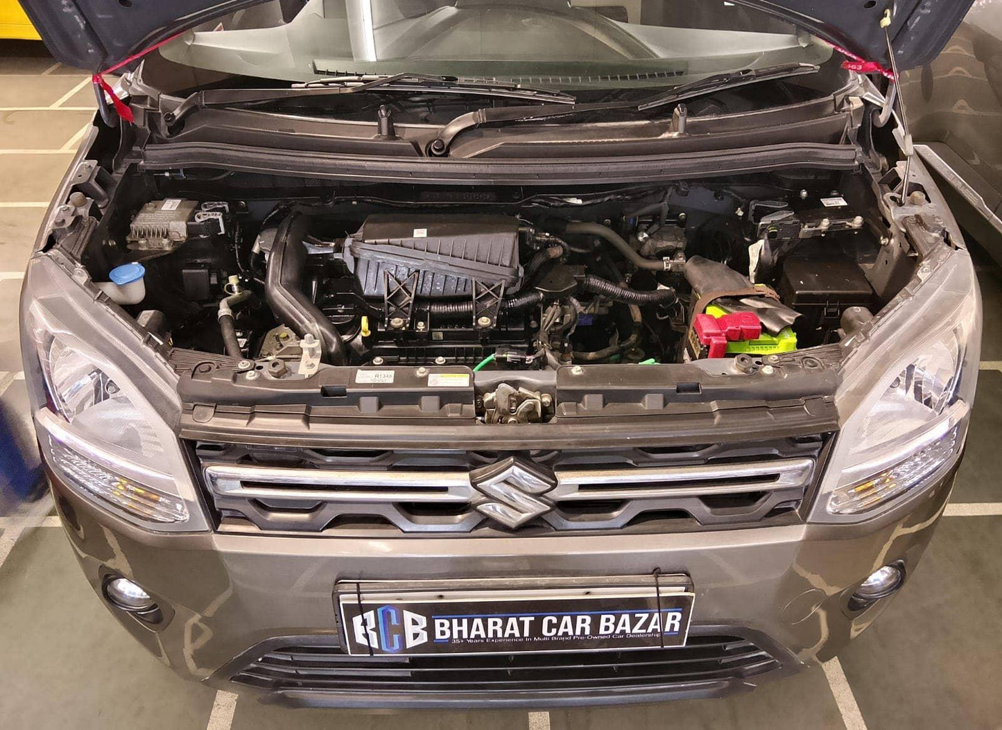 6,000 KMS MARUTI WAGONR VXI GREEN CNG (2022)