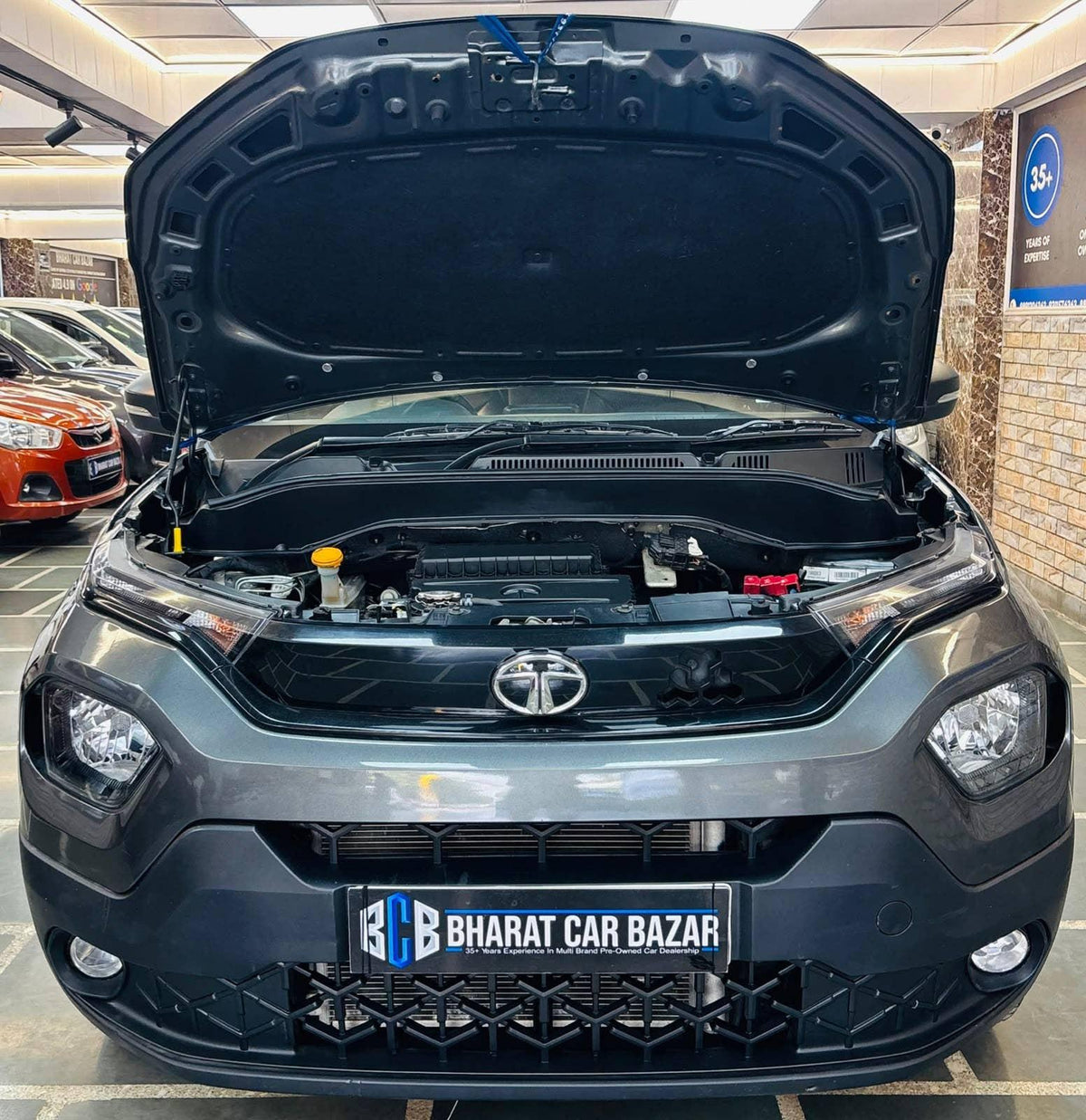 10,000 KMS TATA PUNCH 1.2 PURE MT PETROL (2023)