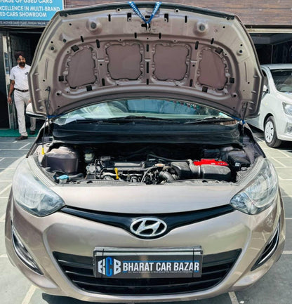 35,000 KMS HYUNDAI I20 MAGNA (O) 1.2 PETROL (2012)