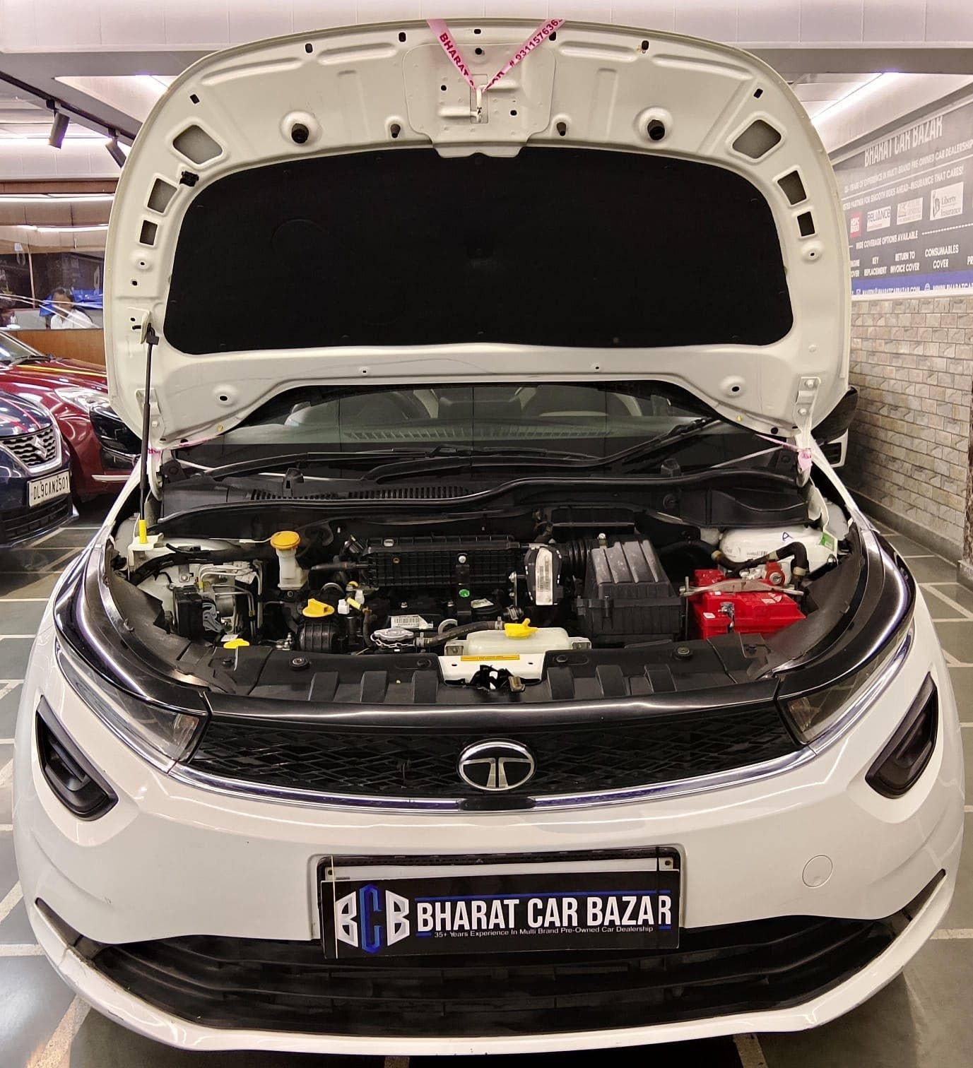44,000 KMS TATA ALTROZ 1.2 XM+ S CNG (2024)