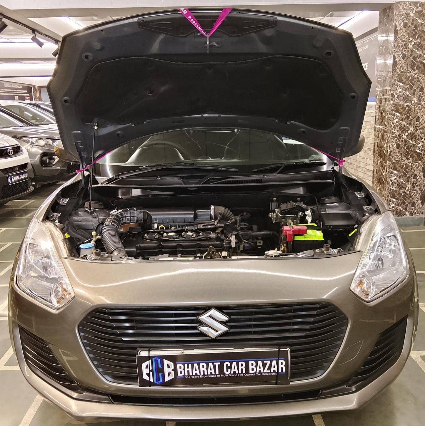 19,000 KMS MARUTI SWIFT LXI PETROL (2019)