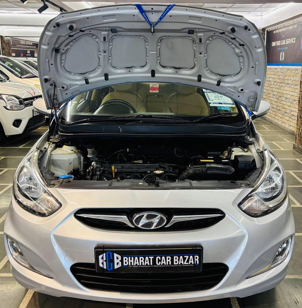29,000 KMS HYUNDAI VERNA 1.4 EX MT PETROL (2014)