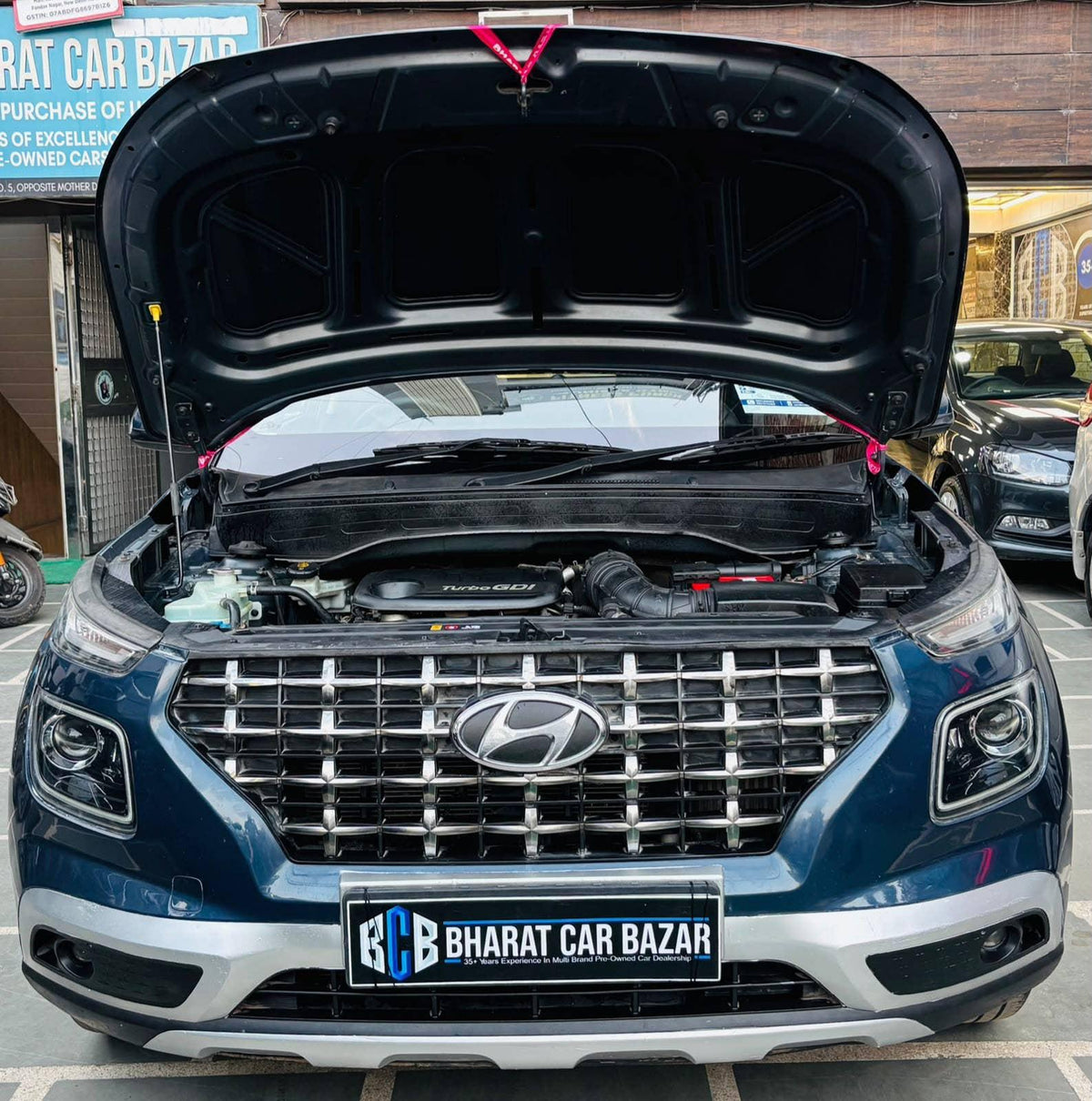 HYUNDAI VENUE 1.0 TURBO GDI MT SX SUNROOF (2019)