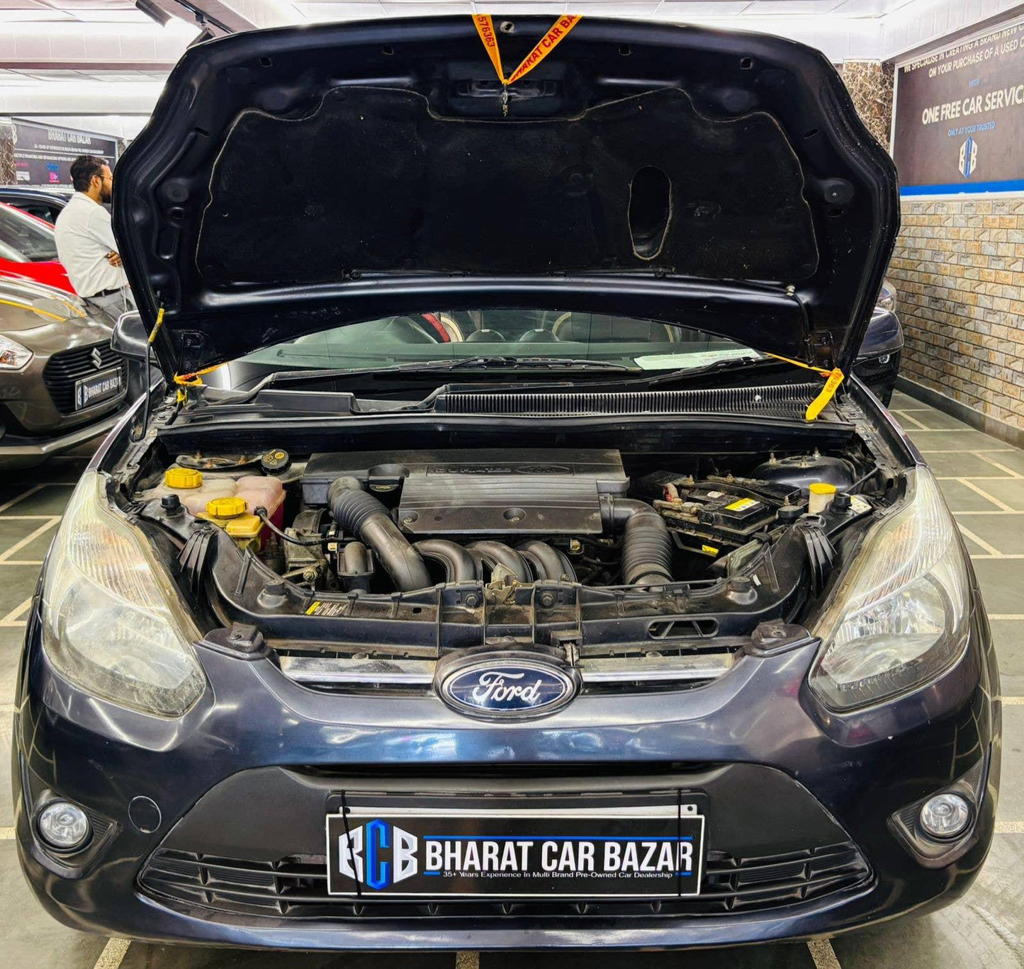 49,000 KMS FORD FIGO 1.2 ZXI PETROL (2012)