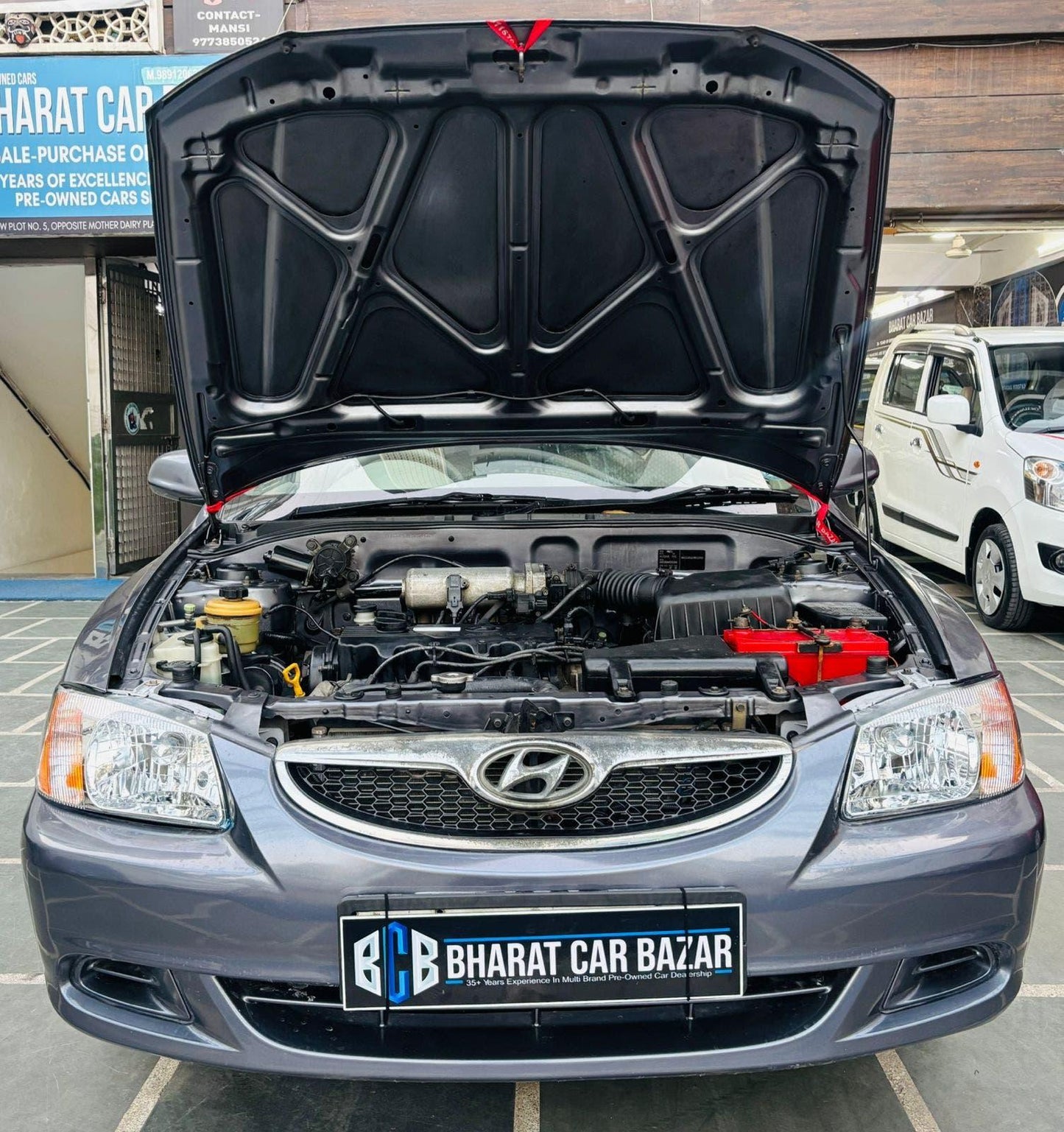 30,000 KMS HYUNDAI ACCENT EXECUTIVE PETROL (2011)