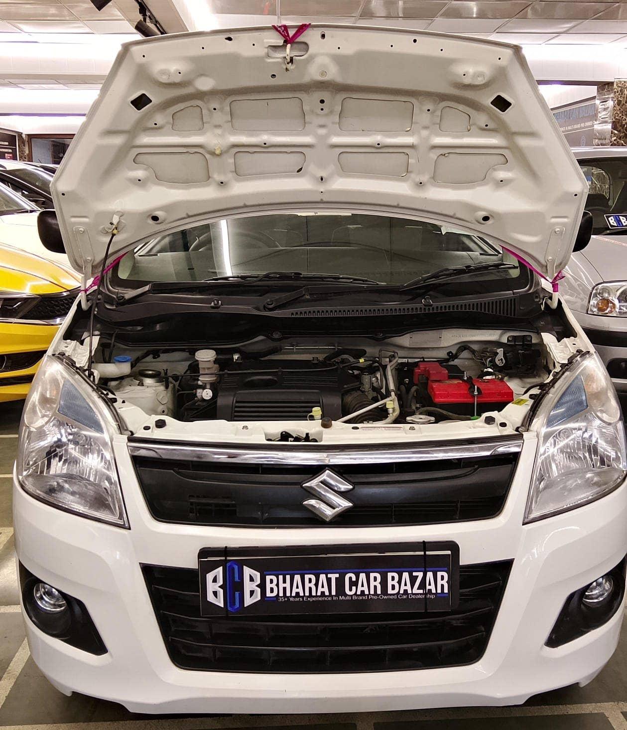 2,000 KMS MARUTI WAGONR LXI PETROL (2014)