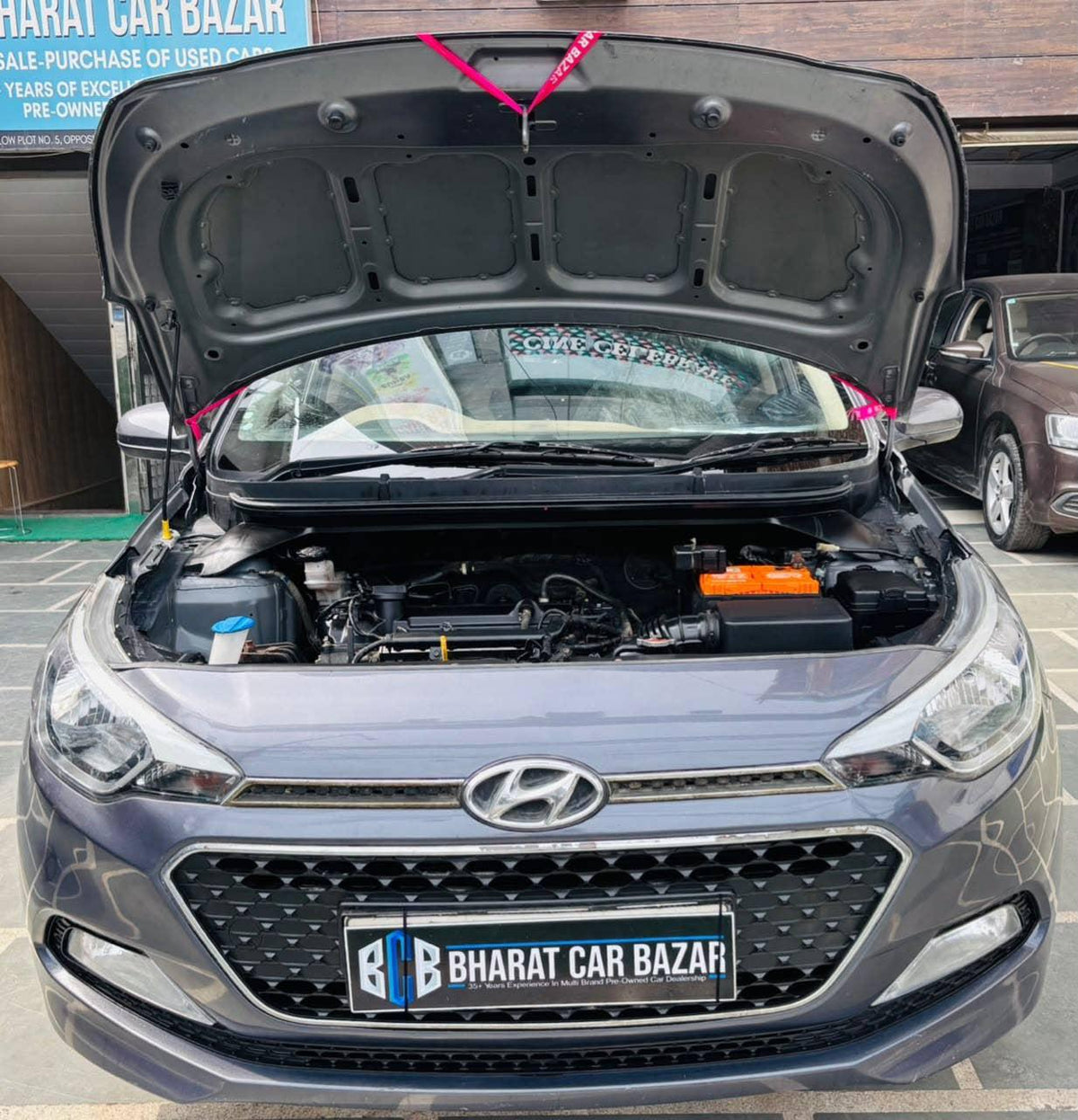 27,000 KMS HYUNDAI I20 MAGNA 1.2 PETROL (2017)