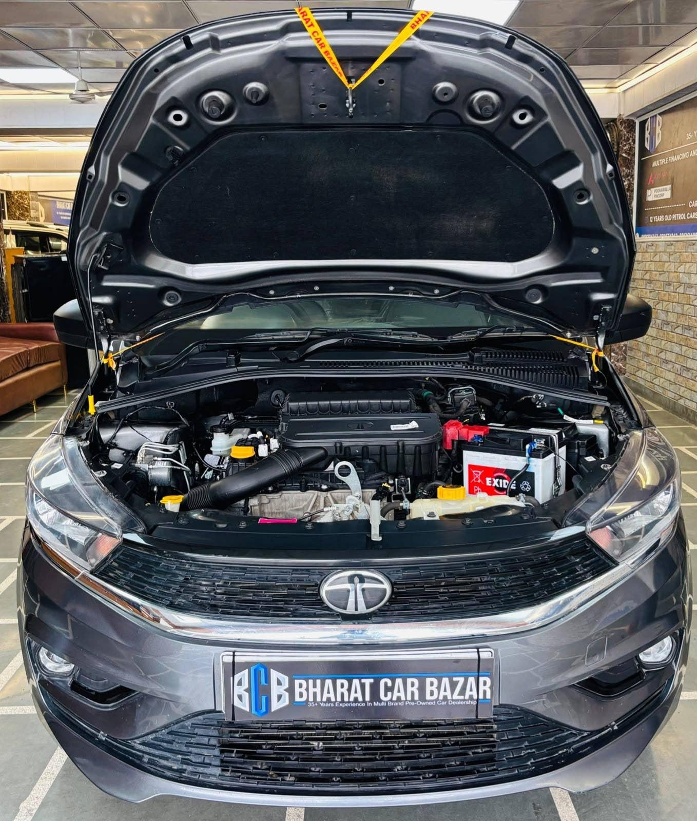 18,000 KMS TATA TIAGO 1.2 CNG TWN XM (2025)
