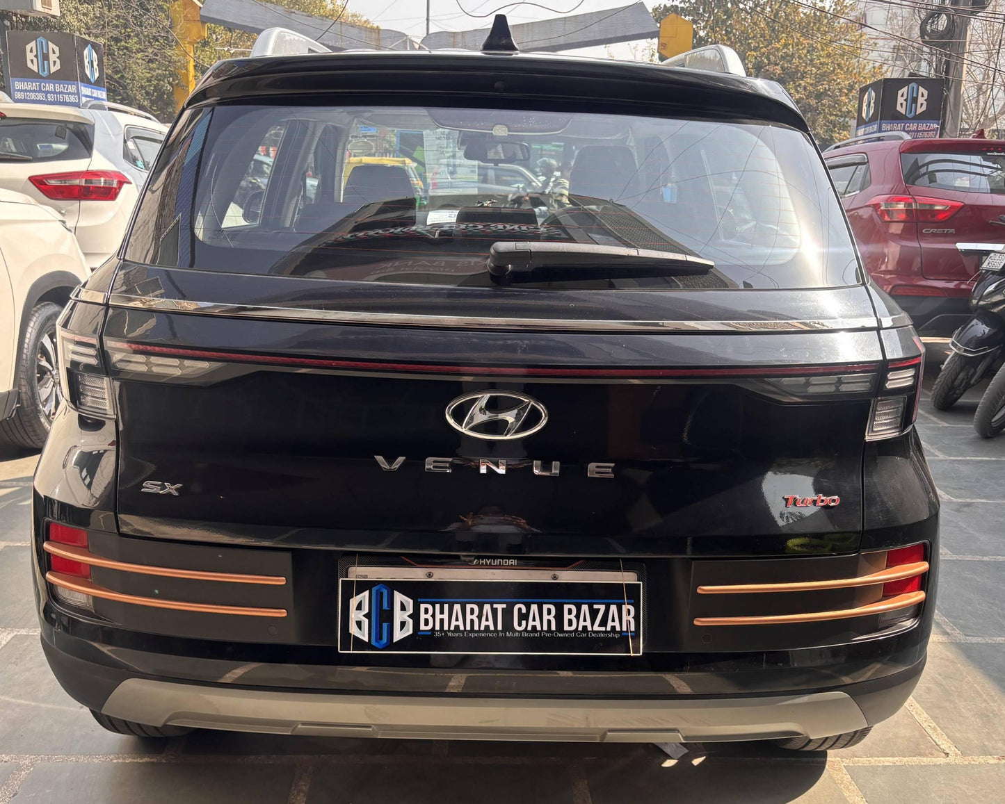 12,000 KMS HYUNDAI VENUE SX 1.0 PETROL (2025)