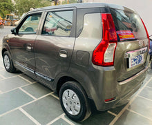 Load image into Gallery viewer, MARUTI WAGONR LXI GREEN (2021)
