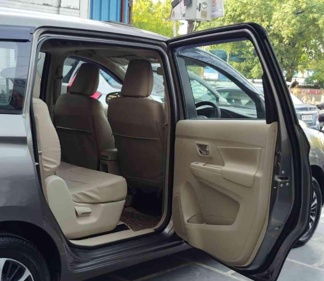 MARUTI ERTIGA ZXI (O) GREEN CNG (2023)