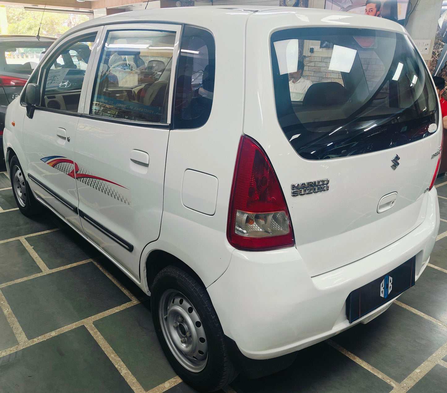 MARUTI ZEN ESTILO LXI PETROL (2010)