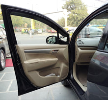 Load image into Gallery viewer, MARUTI ERTIGA VXI GREEN CNG (2016)
